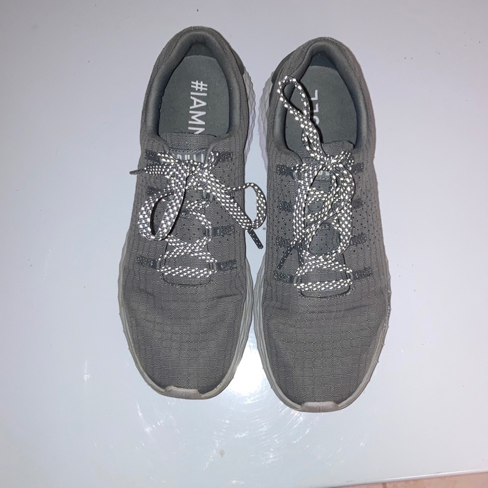 Nobulls running shoe